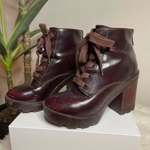Size 7.5 ALDO Chunky Combat Booties, Gently Worn